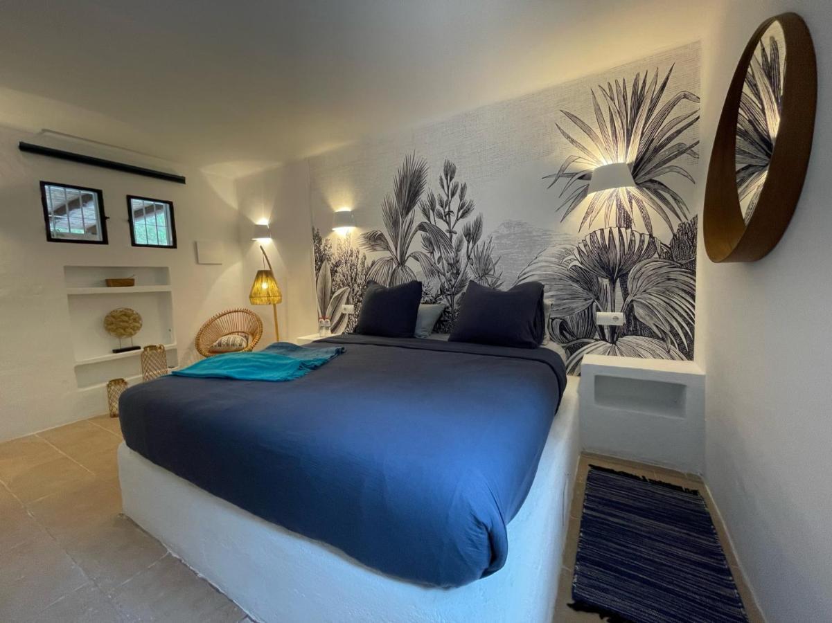 Ipunga Ibiza - Adults Only Villa Cala Llonga  Bagian luar foto