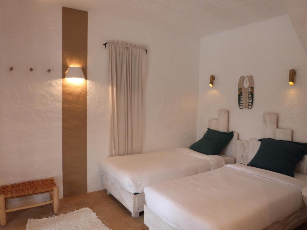 Ipunga Ibiza - Adults Only Villa Cala Llonga  Bagian luar foto
