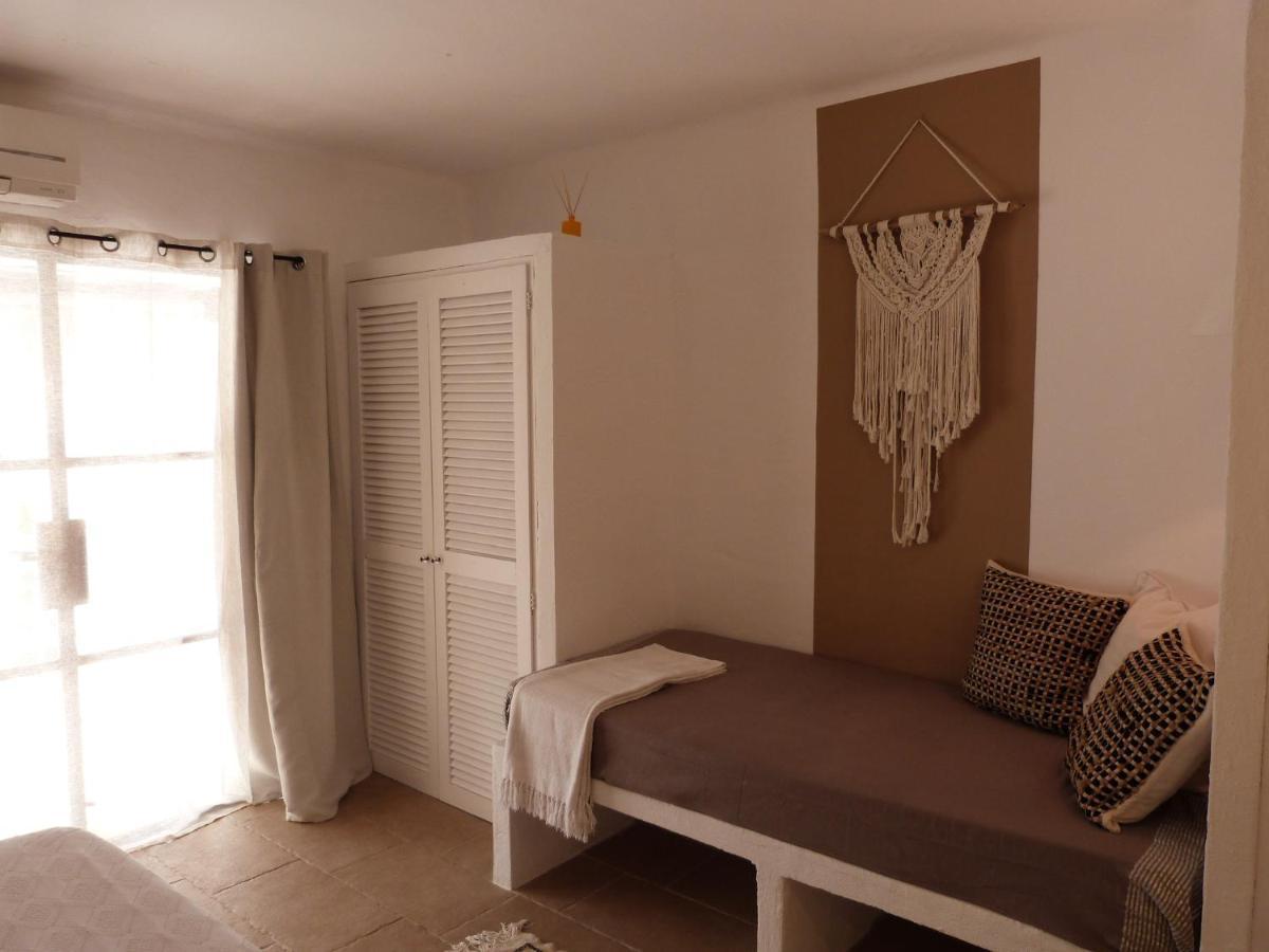 Ipunga Ibiza - Adults Only Villa Cala Llonga  Bagian luar foto