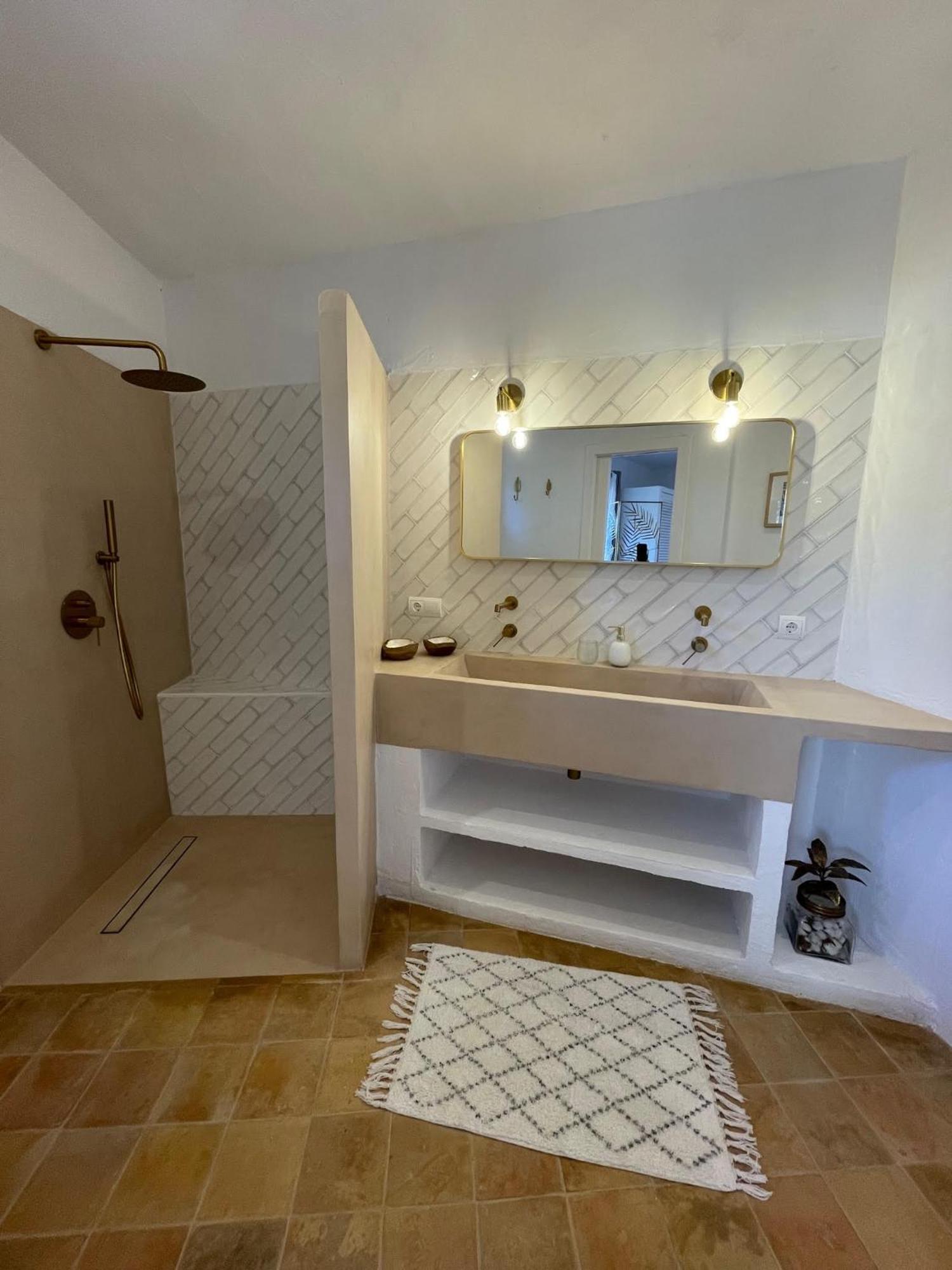 Ipunga Ibiza - Adults Only Villa Cala Llonga  Bagian luar foto