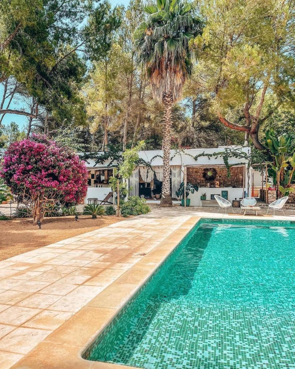 Ipunga Ibiza - Adults Only Villa Cala Llonga  Bagian luar foto